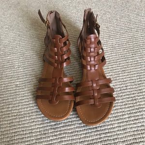 Soda brown sandals